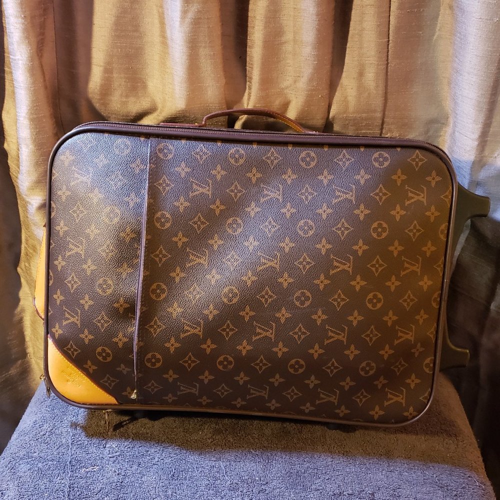 Carry-on Size Roller Bag Luggage